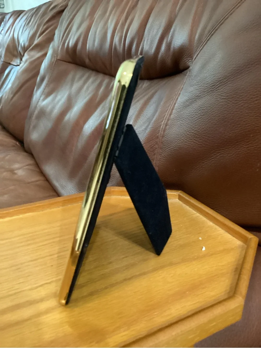 N/A sleek gold